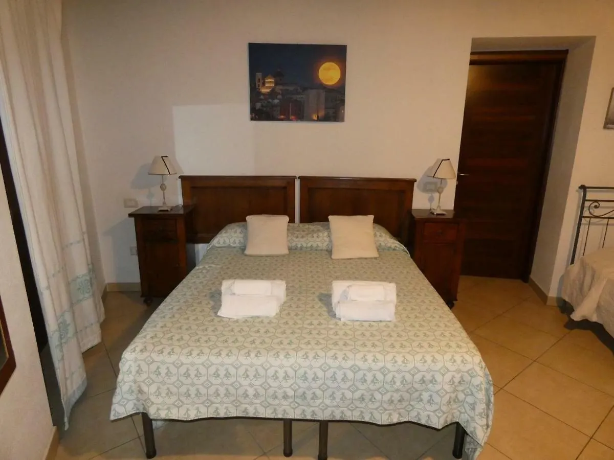 L'Antica Torre Caralis Holiday Cagliari 2*,